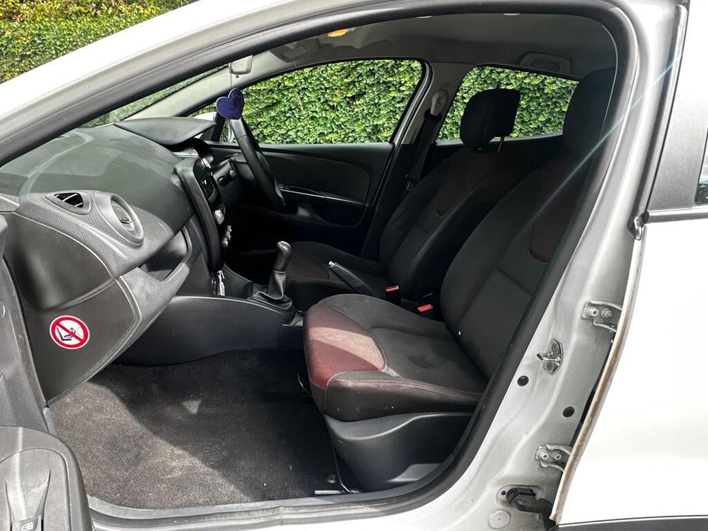 Renault Clio 1.2 16V Expression + Euro 5 5dr 2