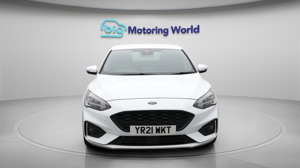 Ford Focus 1.0T EcoBoost MHEV ST-Line X Edition Euro 6 (s/s) 5dr 5